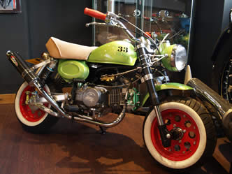 Bobber 9