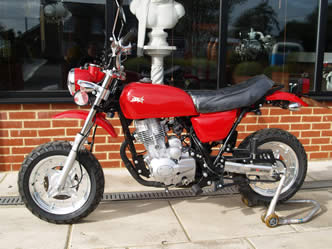 ape 124 red 2