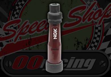 Spark plug. Cap. NGK. SD05F. Straight